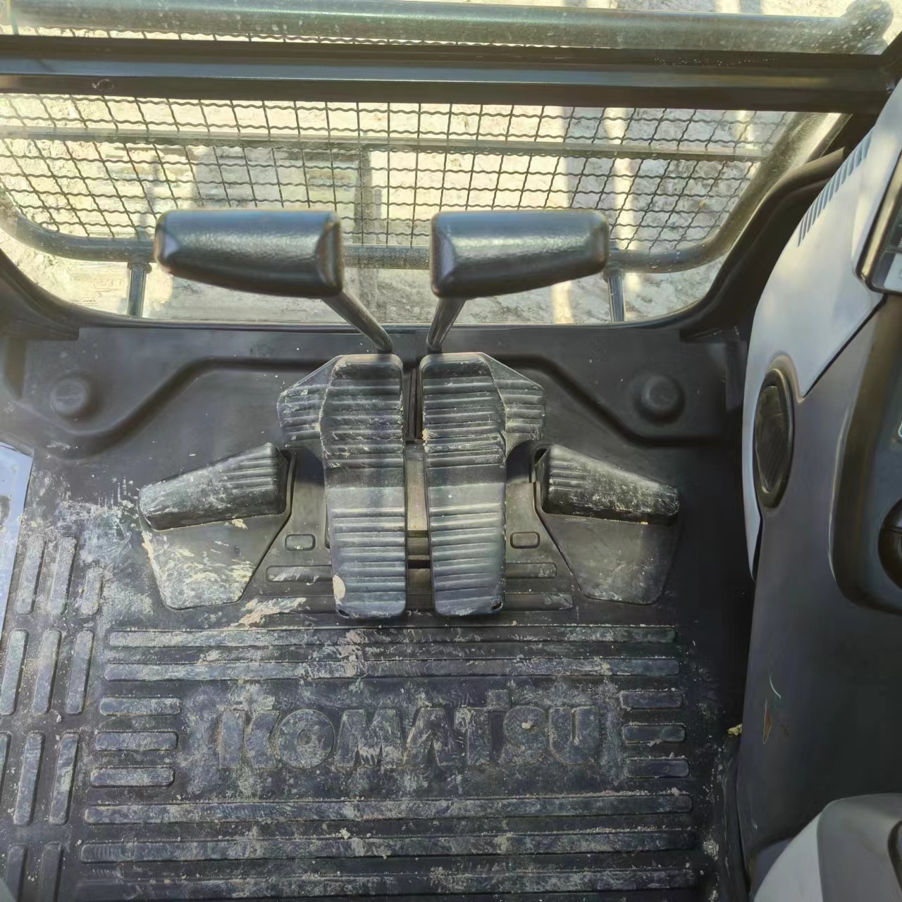 Pelle sur chenille KOMATSU PC450: photos 17