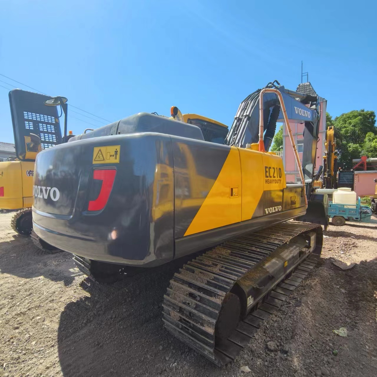 VOLVO EC210 - Pelle sur chenille: photos 5 VOLVO EC210 - Pelle sur chenille: photos 5