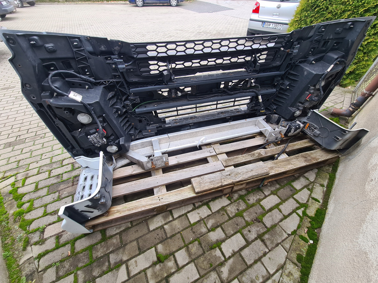 FORD PRZÓD KOMPLETNY LAMPA XENON LED GRILL BELKA - Pare-chocs pour Camion: photos 5 FORD PRZÓD KOMPLETNY LAMPA XENON LED GRILL BELKA - Pare-chocs pour Camion: photos 5