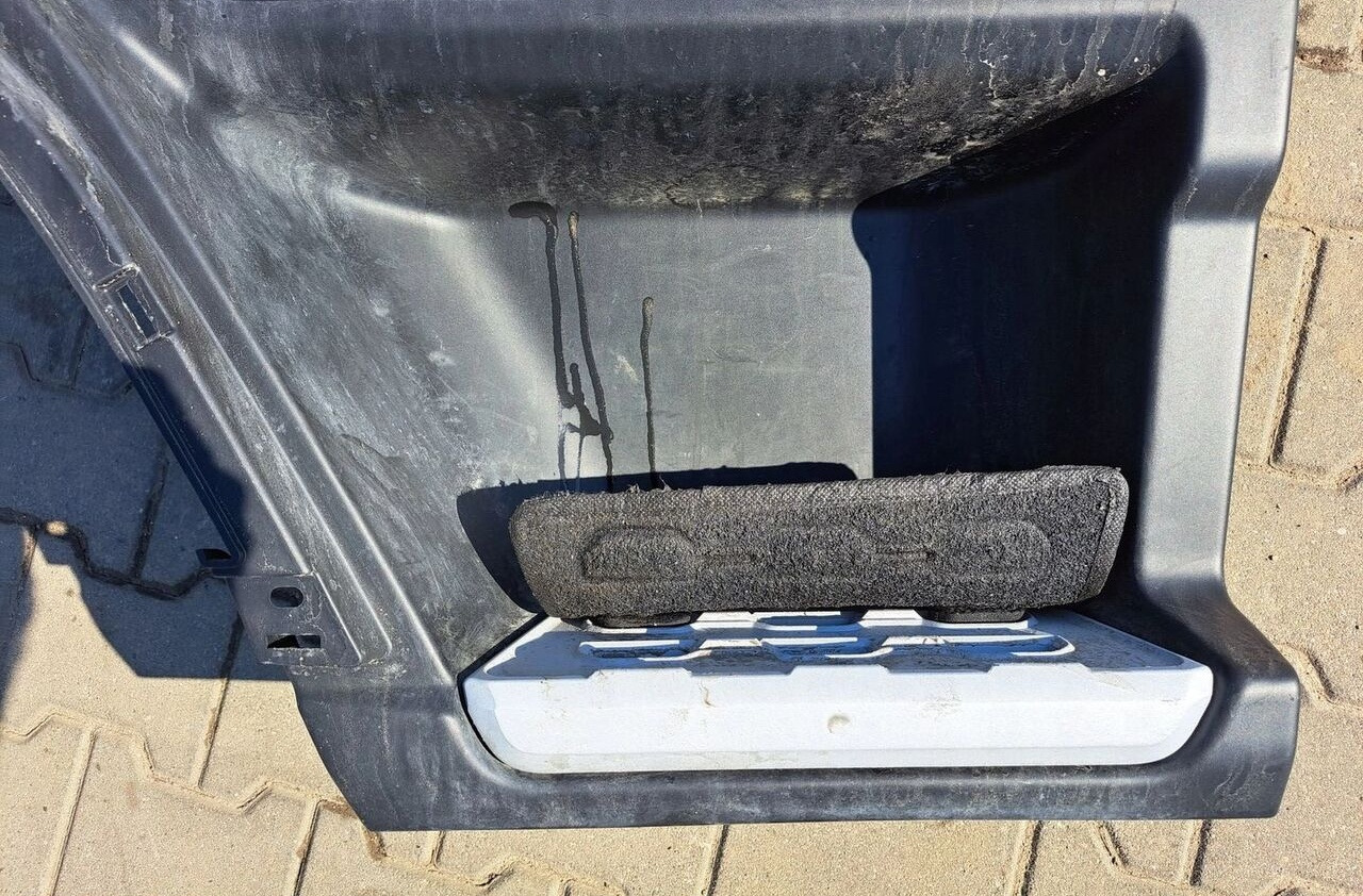 Ford F-MAX JC46 Ford F-MAX STOPNICA GÓRNA KOMPLETNA STELAŻ STOPIEŃ PRAWY FORD F-MAX EURO 6. Informacje o sprzedającym truck - Marchepied pour Camion: photos 3 Ford F-MAX JC46 Ford F-MAX STOPNICA GÓRNA KOMPLETNA STELAŻ STOPIEŃ PRAWY FORD F-MAX EURO 6. Informacje o sprzedającym truck - Marchepied pour Camion: photos 3