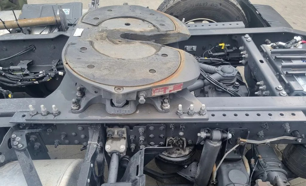 JOST 150 MM VOLVO FH 4 FM 4 FH 5 FM 5 RENAULT GAMA T C K VOLVO FH 4 FM 4 FH 5 FM 5 RENAULT GAMA T C K - Sellette d'attelage: photos 1 JOST 150 MM VOLVO FH 4 FM 4 FH 5 FM 5 RENAULT GAMA T C K VOLVO FH 4 FM 4 FH 5 FM 5 RENAULT GAMA T C K - Sellette d'attelage: photos 1
