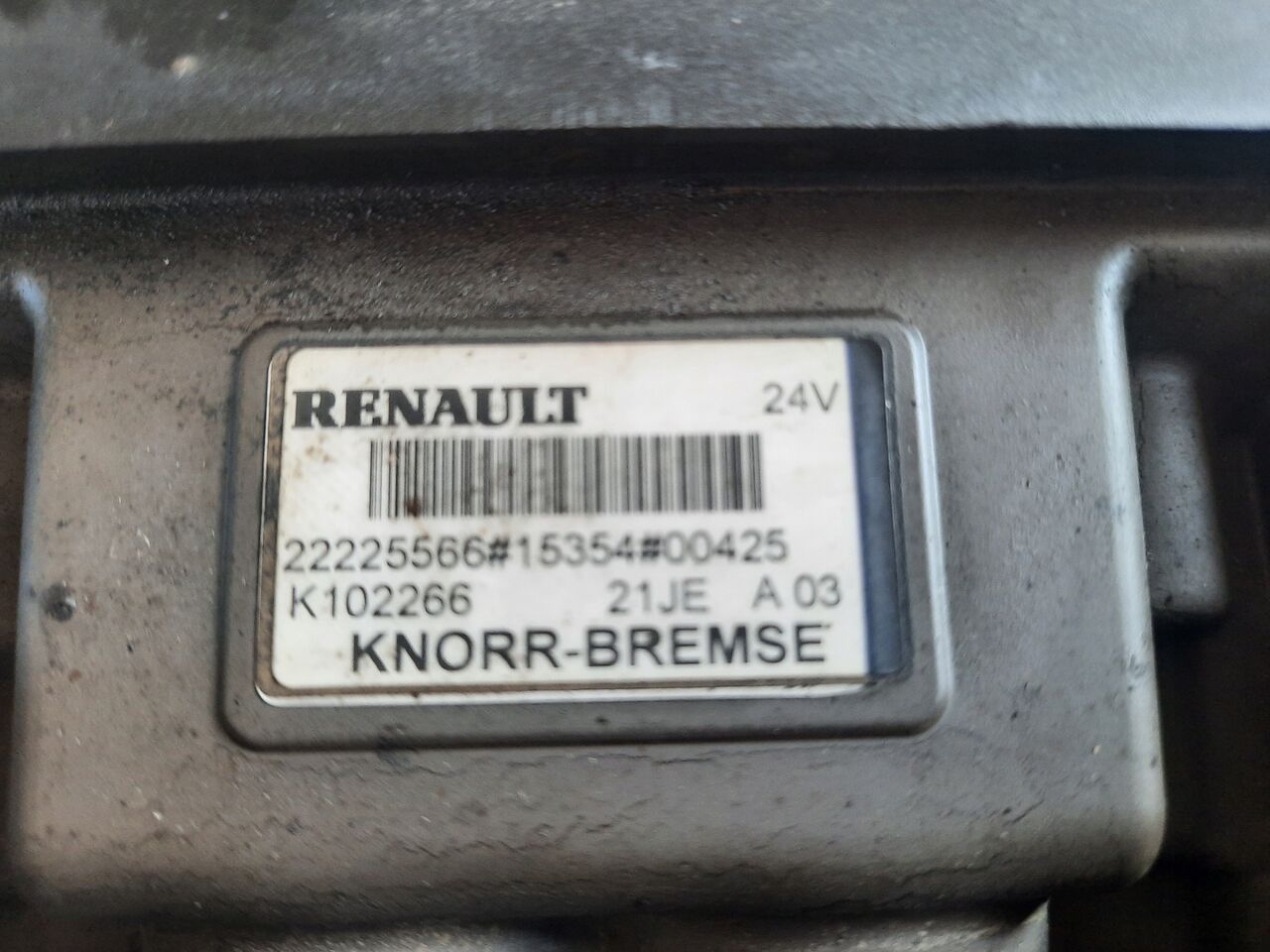 KNORR-BREMSE ZAWÓR EBS TYLNY TYŁ RENAULT GAMA RANGE T RANGE - Valve de frein pour Camion: photos 3 KNORR-BREMSE ZAWÓR EBS TYLNY TYŁ RENAULT GAMA RANGE T RANGE - Valve de frein pour Camion: photos 3