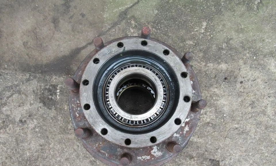 PIASTA KOMPLETNA TYŁ RENAULT MIDLUM DXI VOLVO FL 19.5 - Moyeu pour Camion: photos 1 PIASTA KOMPLETNA TYŁ RENAULT MIDLUM DXI VOLVO FL 19.5 - Moyeu pour Camion: photos 1