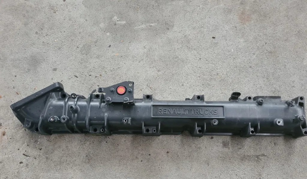 RENAULT KOLEKTOR SSĄCY DOLOTOWY RENAULT GAMA T EVO TURBO COMPOUND I-SAVE - Collecteur d'admission pour Camion: photos 1 RENAULT KOLEKTOR SSĄCY DOLOTOWY RENAULT GAMA T EVO TURBO COMPOUND I-SAVE - Collecteur d'admission pour Camion: photos 1