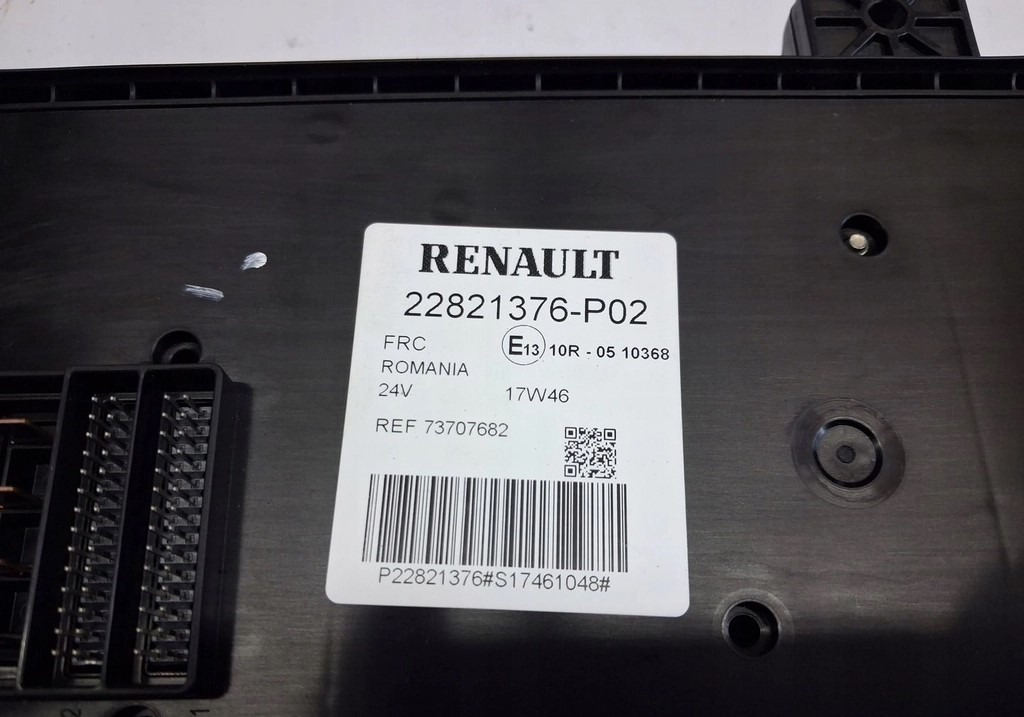 RENAULT PŁYTA BEZPIECZNIKÓW SKRZYNKA 22821376 P02 - Fusible: photos 3 RENAULT PŁYTA BEZPIECZNIKÓW SKRZYNKA 22821376 P02 - Fusible: photos 3