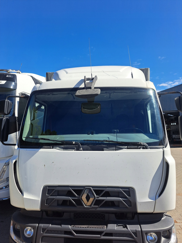 Renault GAMA D - Cabine pour Camion: photos 2 Renault GAMA D - Cabine pour Camion: photos 2