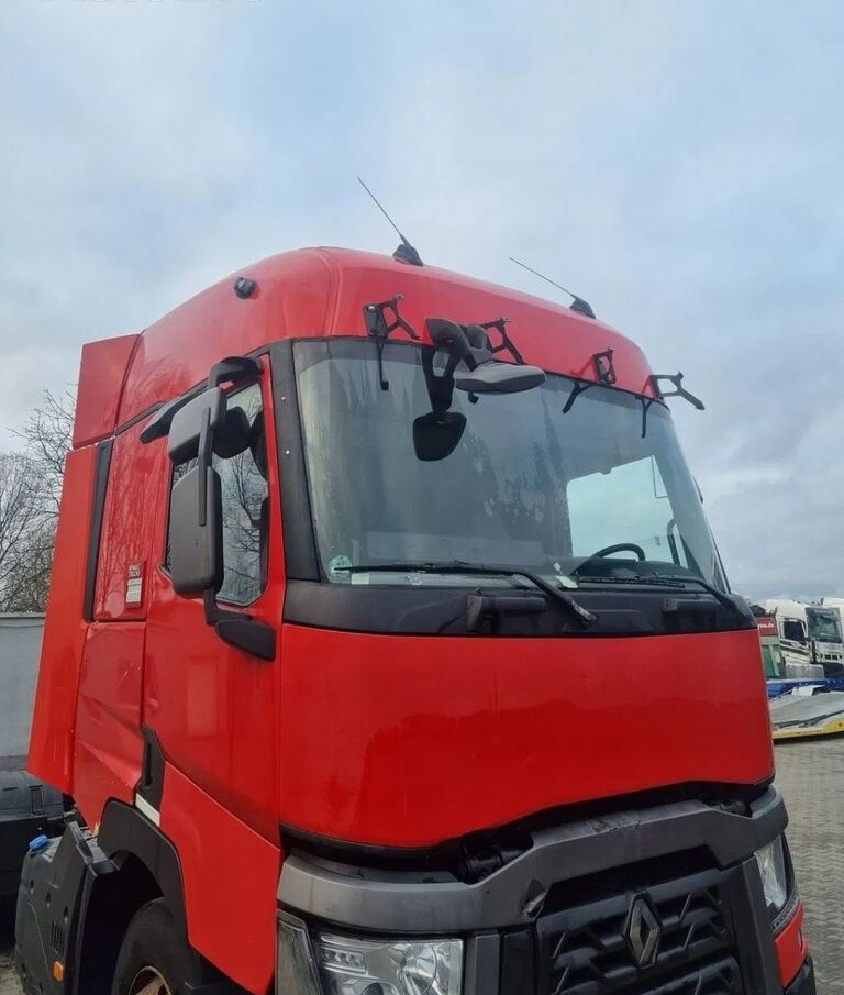 Renault KOMPLETNA GAMA T RANGE EURO 6 Renault RENAULT GAMA T RANGE ŚREDNIA KABINA. - Cabine pour Camion: photos 2 Renault KOMPLETNA GAMA T RANGE EURO 6 Renault RENAULT GAMA T RANGE ŚREDNIA KABINA. - Cabine pour Camion: photos 2