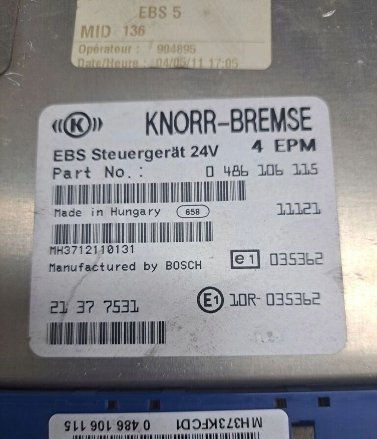 Renault MAGNUM Renault - Bloc de gestion pour Camion: photos 1 Renault MAGNUM Renault - Bloc de gestion pour Camion: photos 1