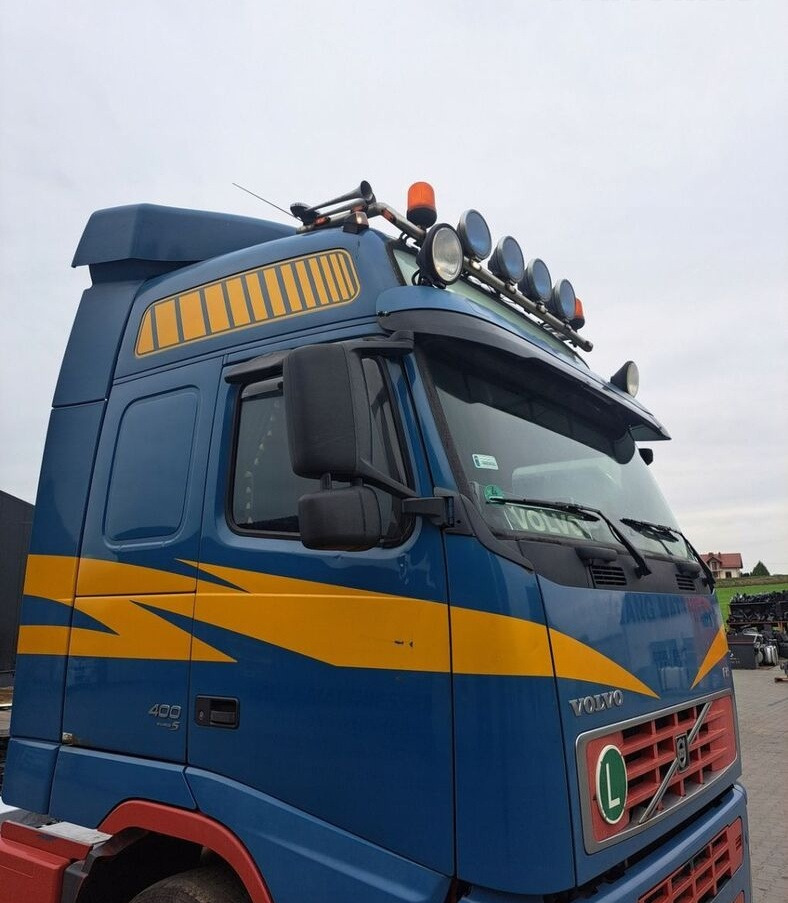 Volvo FH 12 13 - Cabine pour Camion: photos 1 Volvo FH 12 13 - Cabine pour Camion: photos 1