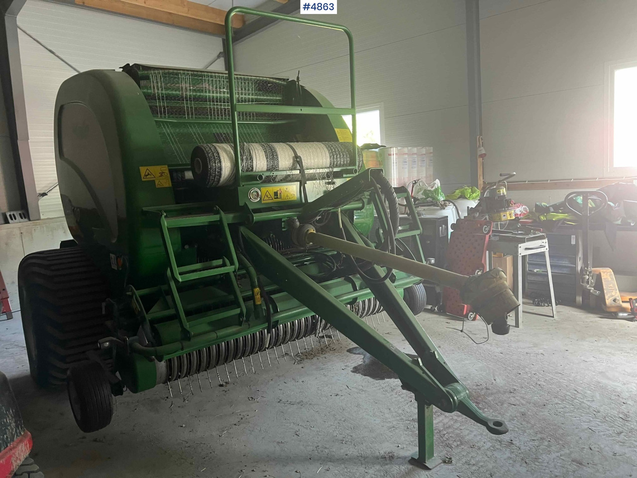 016 Mchale f5500 round baler - Presse à balles rondes: photos 4 016 Mchale f5500 round baler - Presse à balles rondes: photos 4
