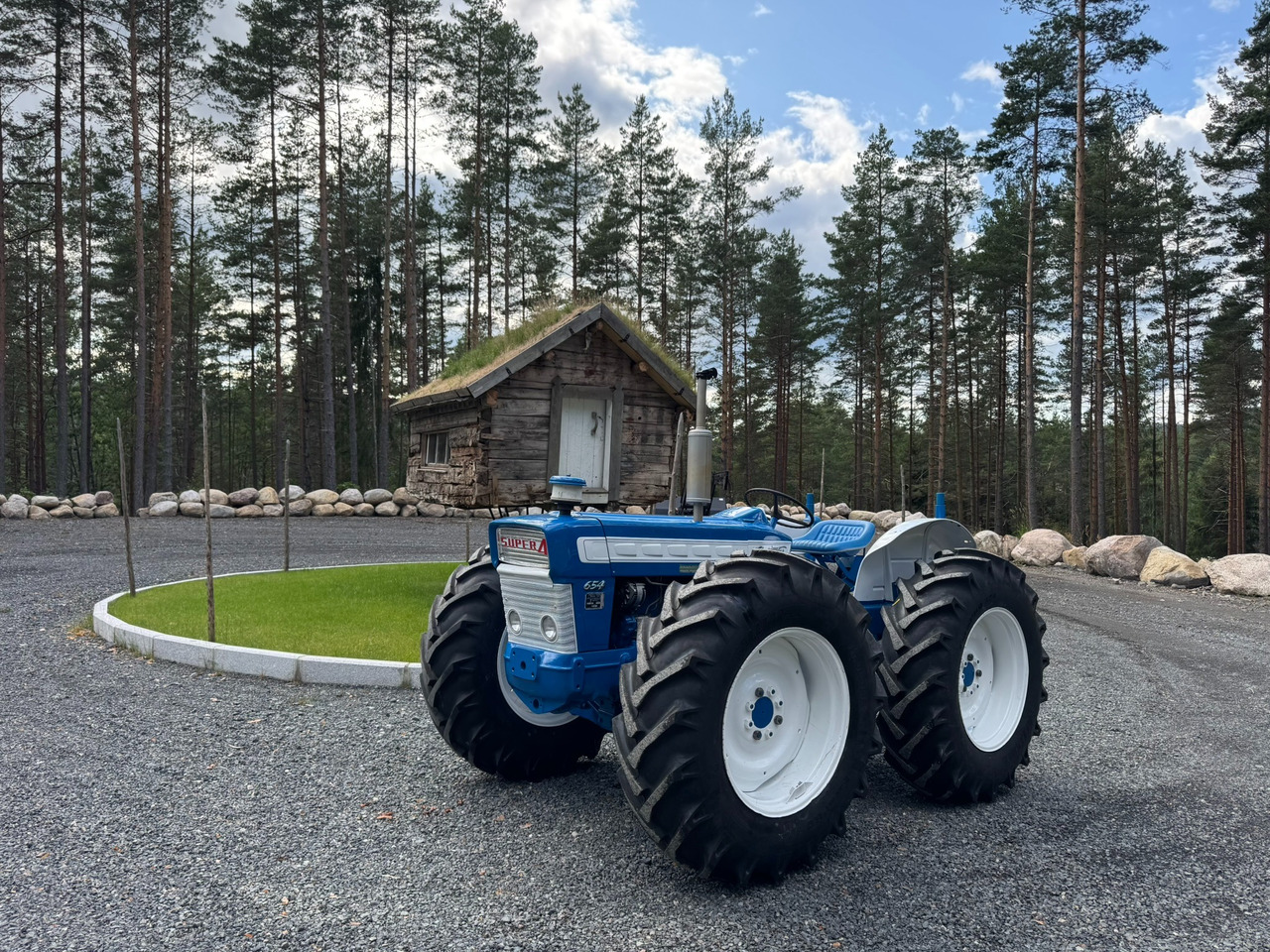 1966 Ford County 654 Tractor - Tracteur agricole: photos 1 1966 Ford County 654 Tractor - Tracteur agricole: photos 1