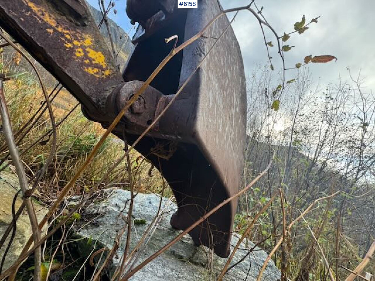 Tracteur agricole 1973 Ford 4000 tractor backhoe. Repair.object: photos 16