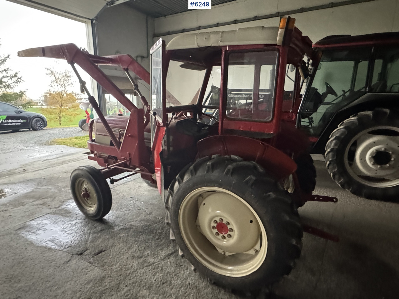 1973 International 444 w/ Bjørnerud loader and bucket. WATCH VIDEO - Tracteur agricole: photos 3 1973 International 444 w/ Bjørnerud loader and bucket. WATCH VIDEO - Tracteur agricole: photos 3
