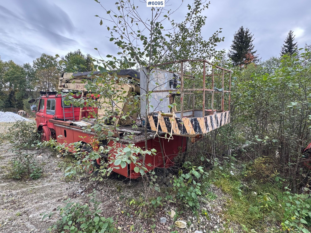 1977 Ford D-serie m/ Sky-Lift NS10-2K bomlift! - Camion avec nacelle: photos 4 1977 Ford D-serie m/ Sky-Lift NS10-2K bomlift! - Camion avec nacelle: photos 4