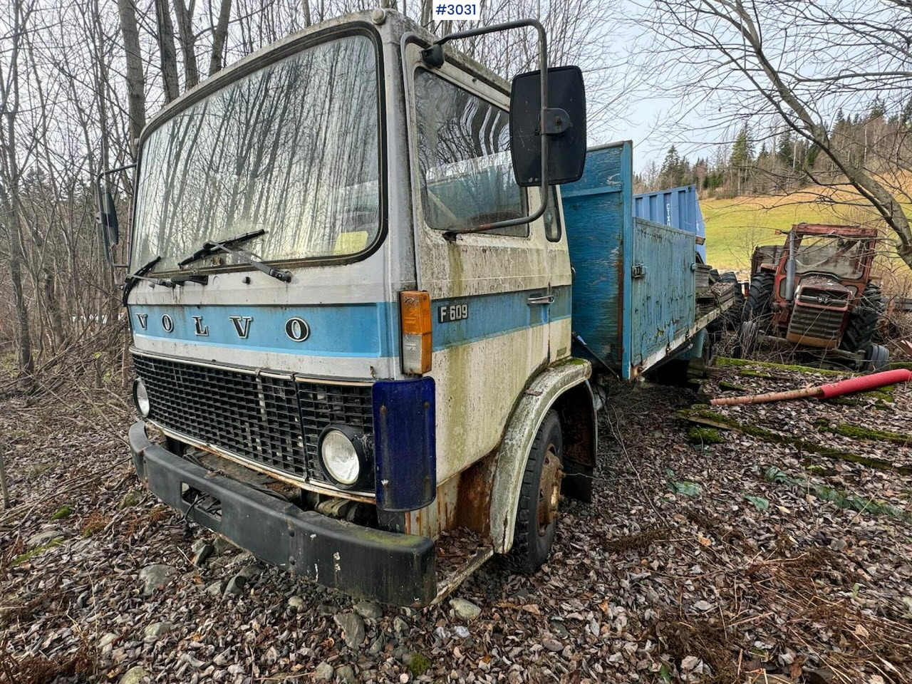 1978 Volvo F 609 flatbed truck - Camion plateau: photos 1 1978 Volvo F 609 flatbed truck - Camion plateau: photos 1