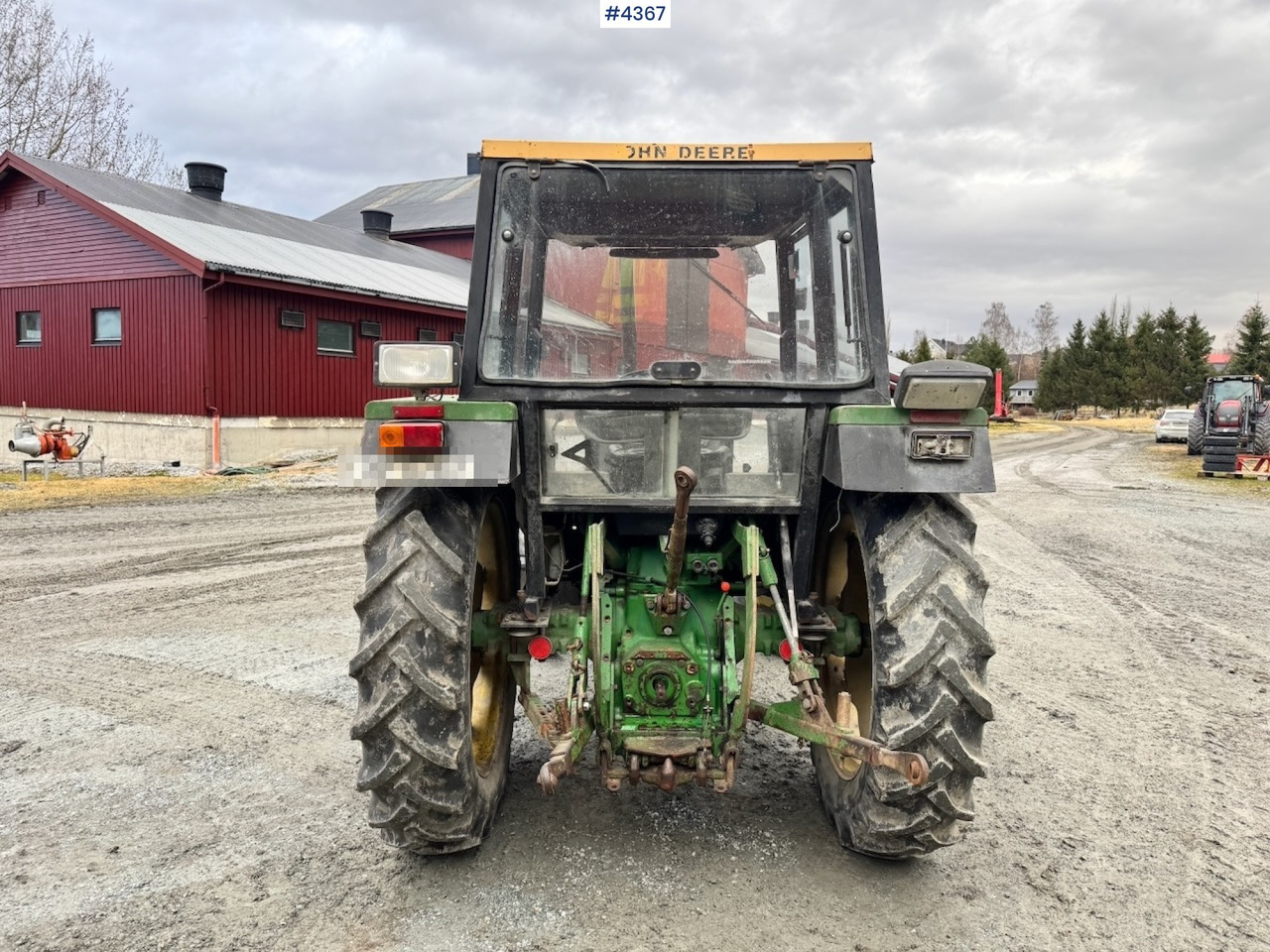 1982 John Deere 1140 4x2 Tractor w/ Twin Wheels and Chains. - Tracteur agricole: photos 5 1982 John Deere 1140 4x2 Tractor w/ Twin Wheels and Chains. - Tracteur agricole: photos 5