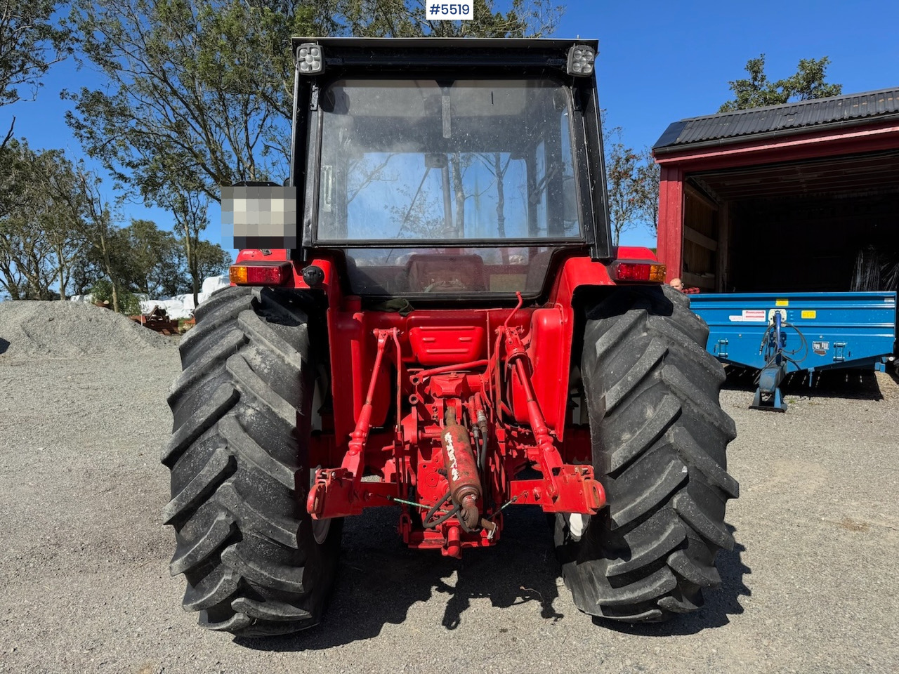 1983 International 585 - Tracteur agricole: photos 4 1983 International 585 - Tracteur agricole: photos 4