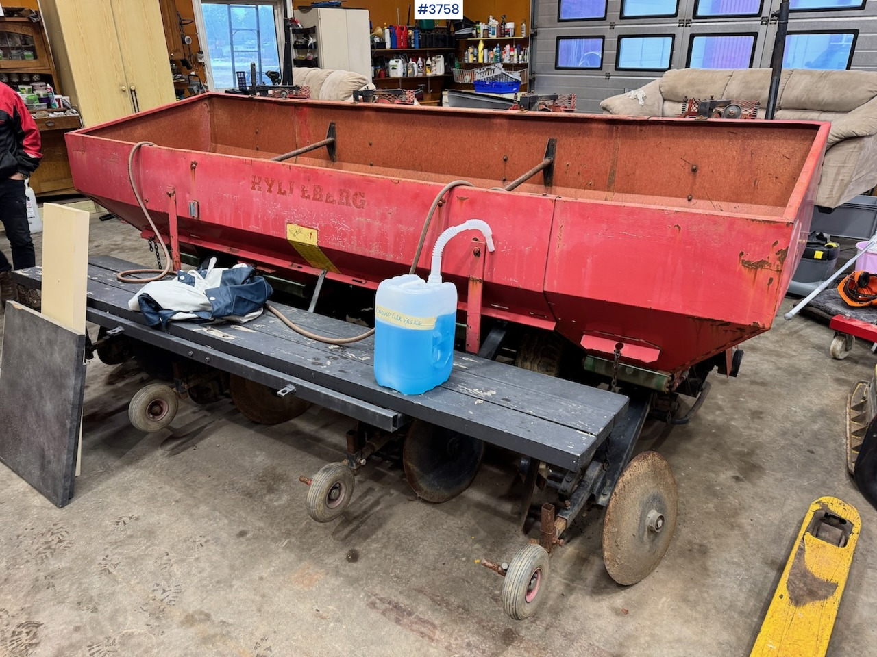 1985 Hylleberg 442 potato planter - Planteuse de pommes de terre: photos 4 1985 Hylleberg 442 potato planter - Planteuse de pommes de terre: photos 4