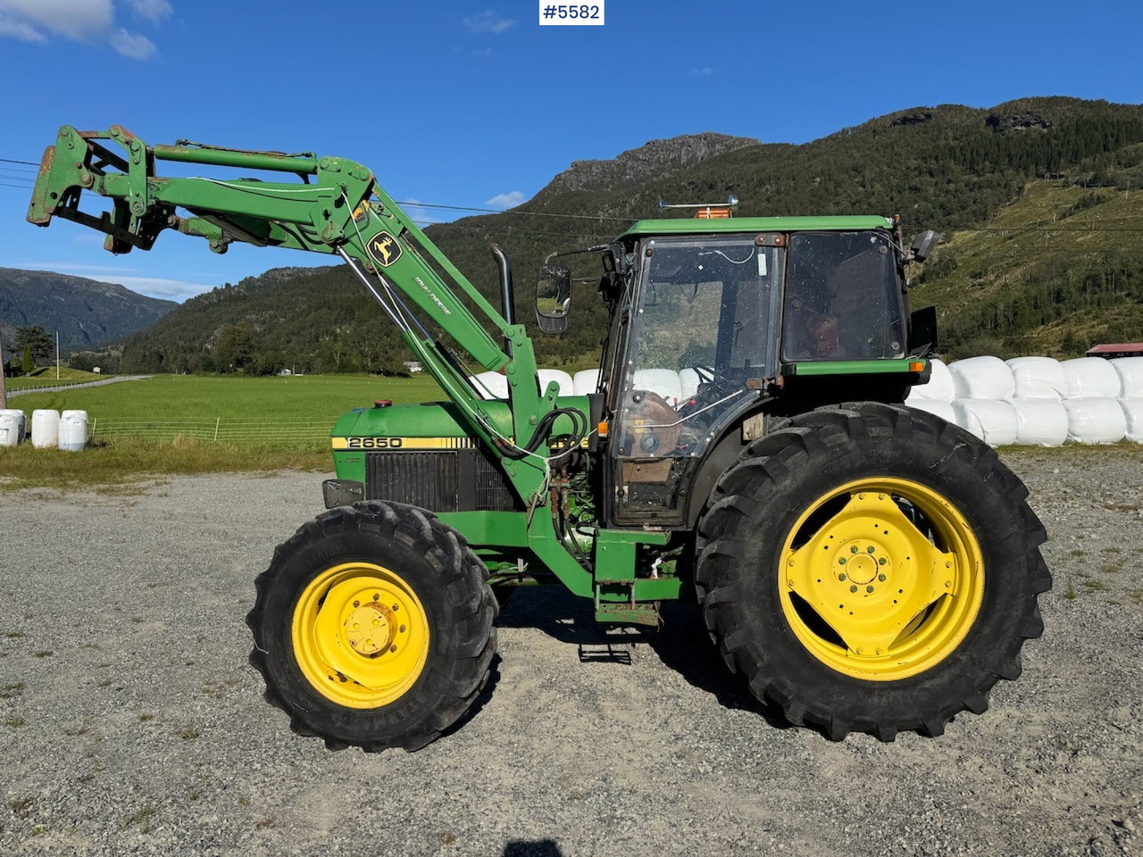 1991 John Deere 2650 Fox Power Synchron m/frontalster - Tracteur agricole: photos 2 1991 John Deere 2650 Fox Power Synchron m/frontalster - Tracteur agricole: photos 2