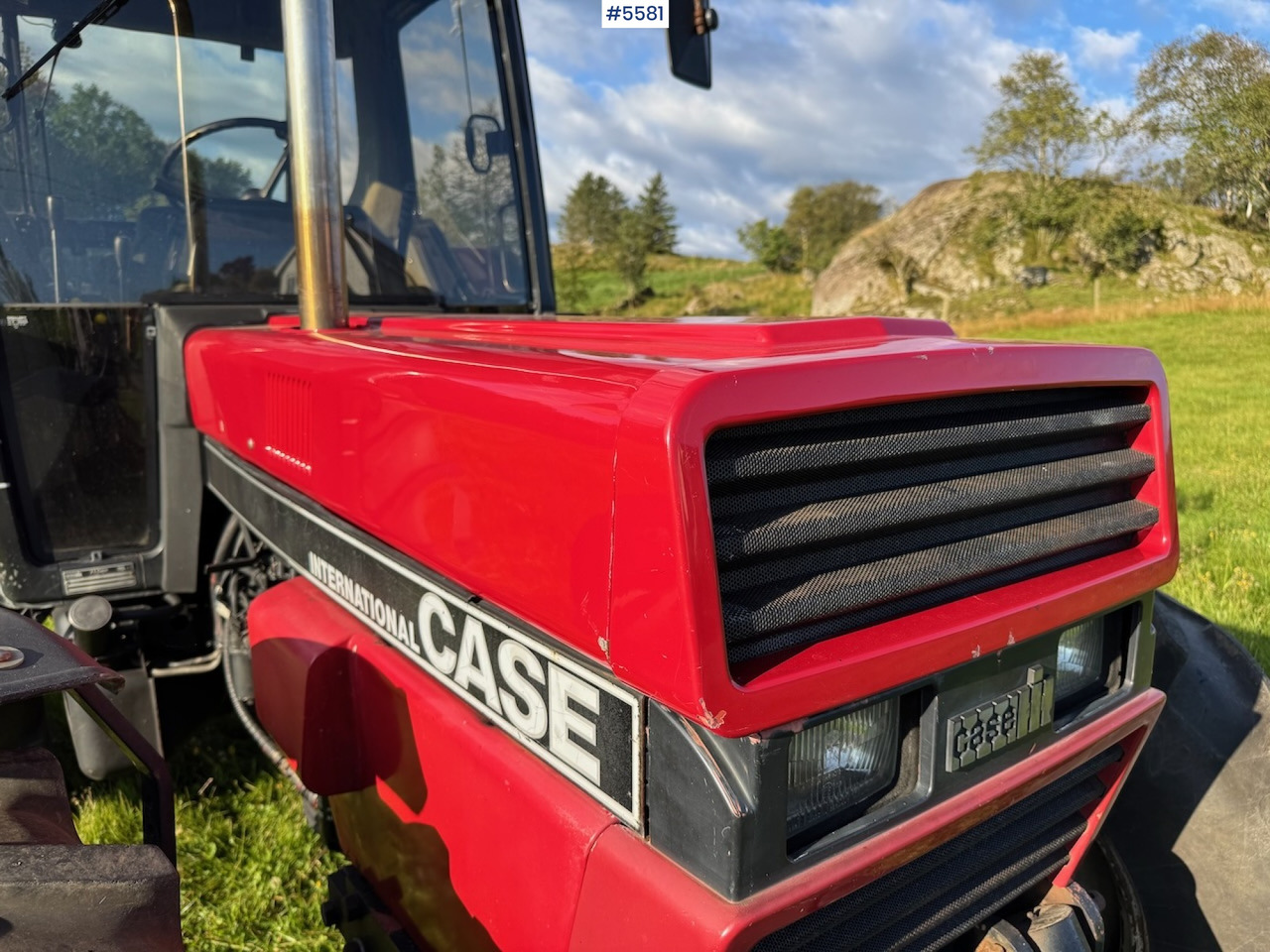 Tracteur agricole 1992 Case IH 845 XL w/ front hydraulics: photos 12