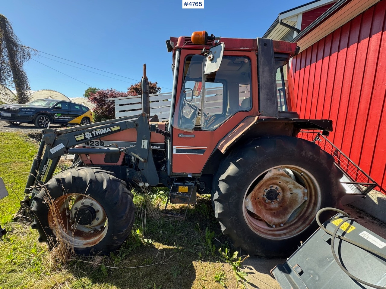 1995 Case International 4230 w/front loader. - Tracteur agricole: photos 1 1995 Case International 4230 w/front loader. - Tracteur agricole: photos 1