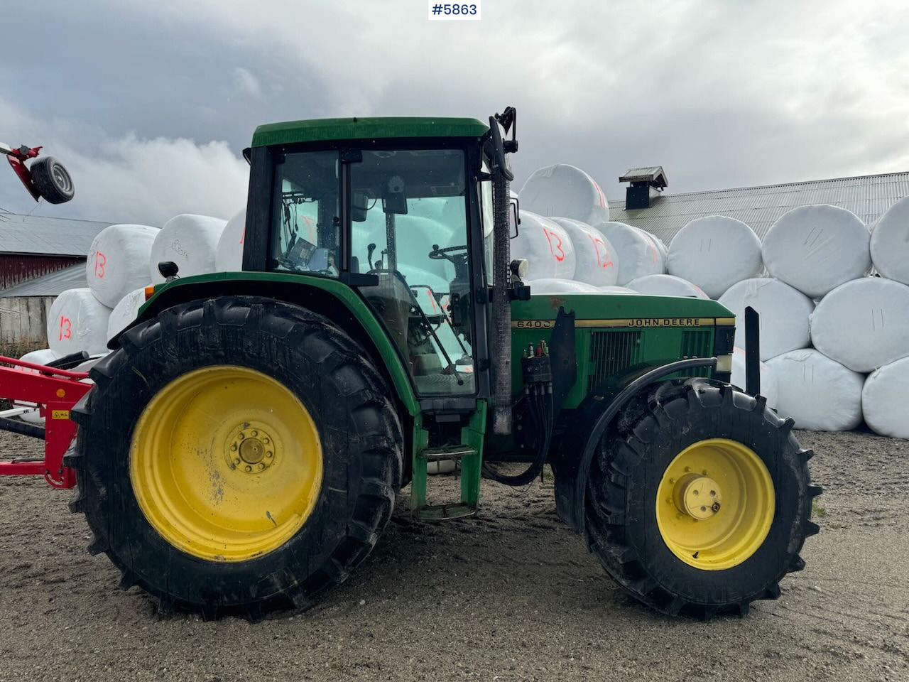 1996 John Deere 6400 4x4 w/ front loader. - Tracteur agricole: photos 4 1996 John Deere 6400 4x4 w/ front loader. - Tracteur agricole: photos 4