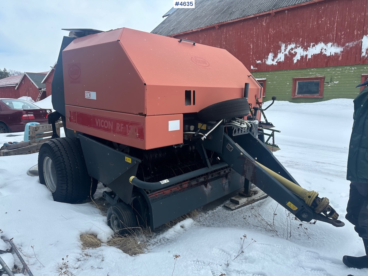 1998 Vicon RF 130 Round baler. - Matériel de fenaison: photos 2 1998 Vicon RF 130 Round baler. - Matériel de fenaison: photos 2