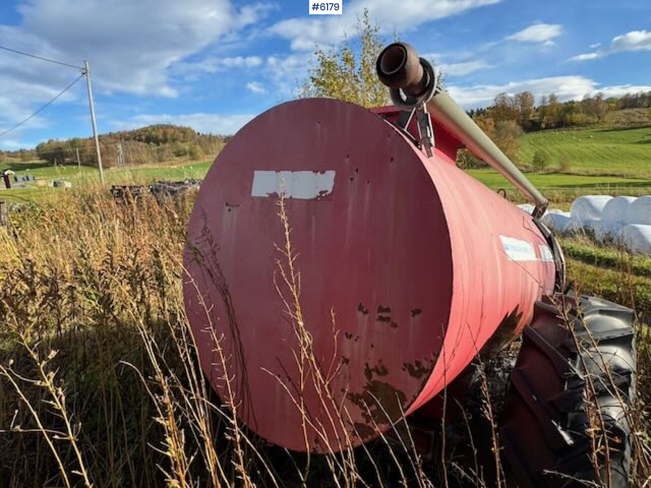 2001 GBS 60 manure spreader. Repair project - Tonne à lisier: photos 4 2001 GBS 60 manure spreader. Repair project - Tonne à lisier: photos 4