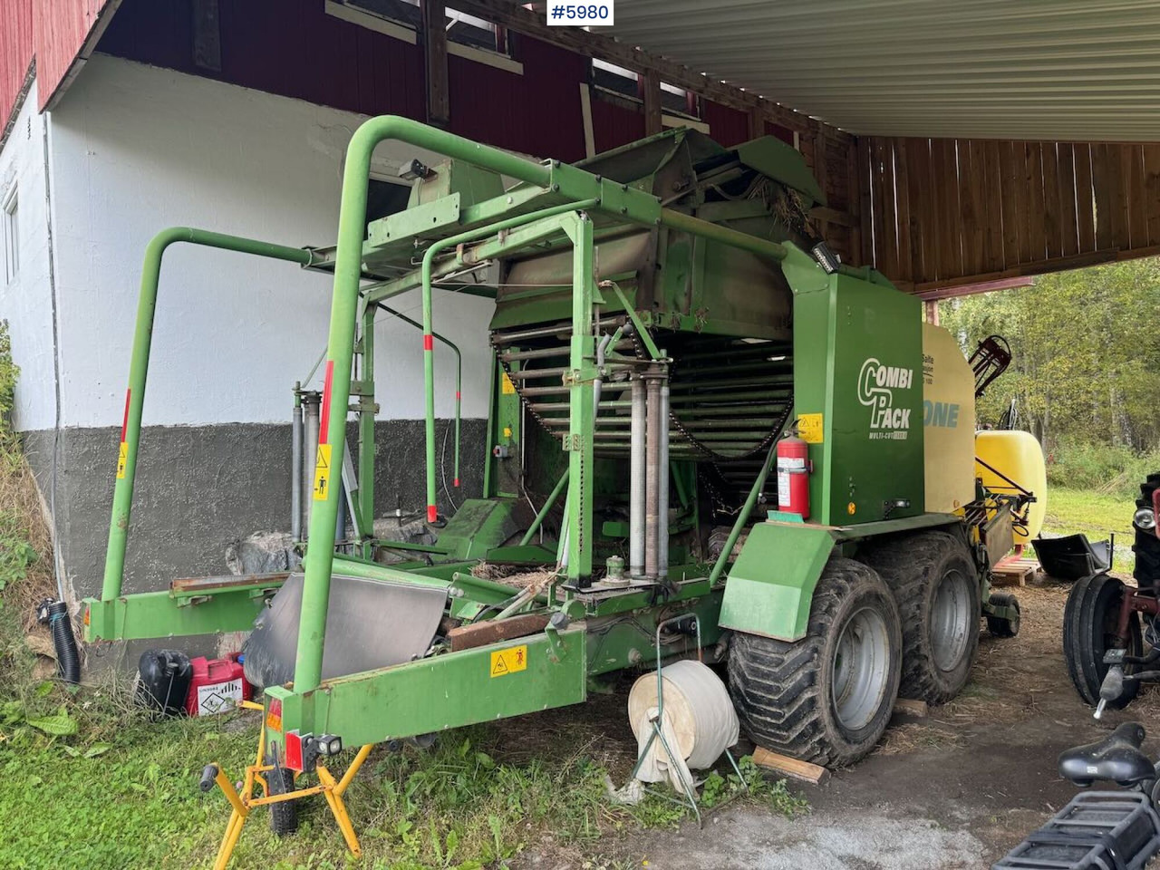 2001 Krone Combipack 1500 - Matériel de fenaison: photos 5 2001 Krone Combipack 1500 - Matériel de fenaison: photos 5