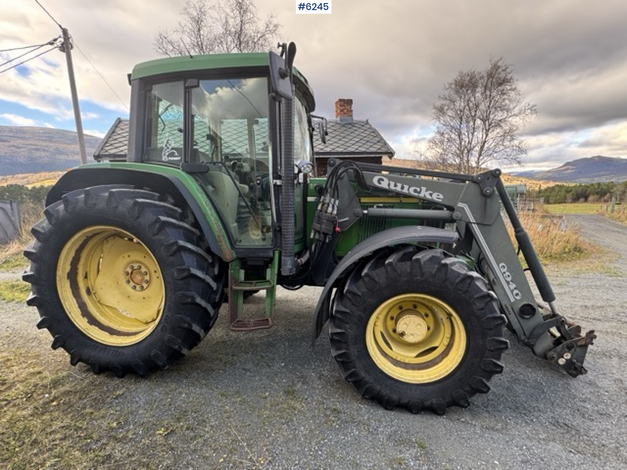 2002 John Deere 6310 with Loader (3rd Function) – SEE VIDEO! - Tracteur agricole: photos 1 2002 John Deere 6310 with Loader (3rd Function) – SEE VIDEO! - Tracteur agricole: photos 1