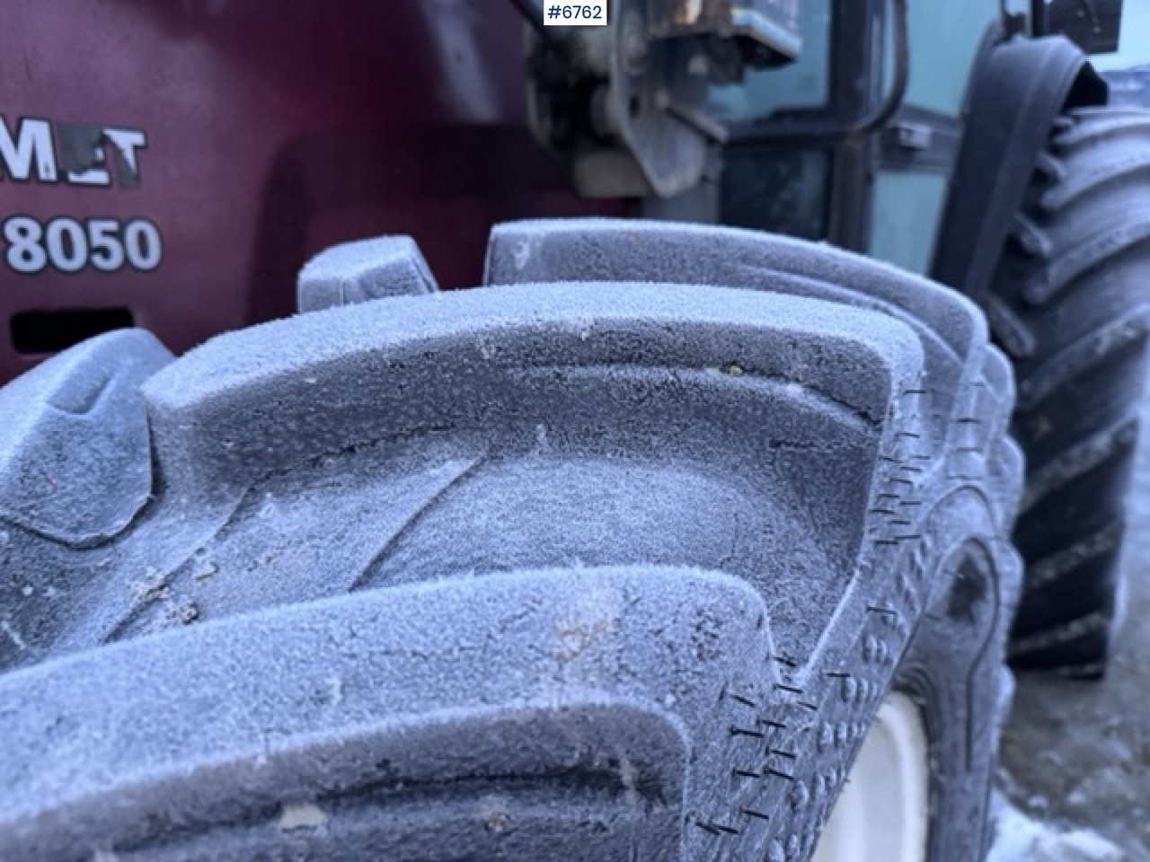 Tracteur agricole 2002 Valtra 6850 Tractor with front hydraulics! See video.: photos 50 Tracteur agricole 2002 Valtra 6850 Tractor with front hydraulics! See video.: photos 50