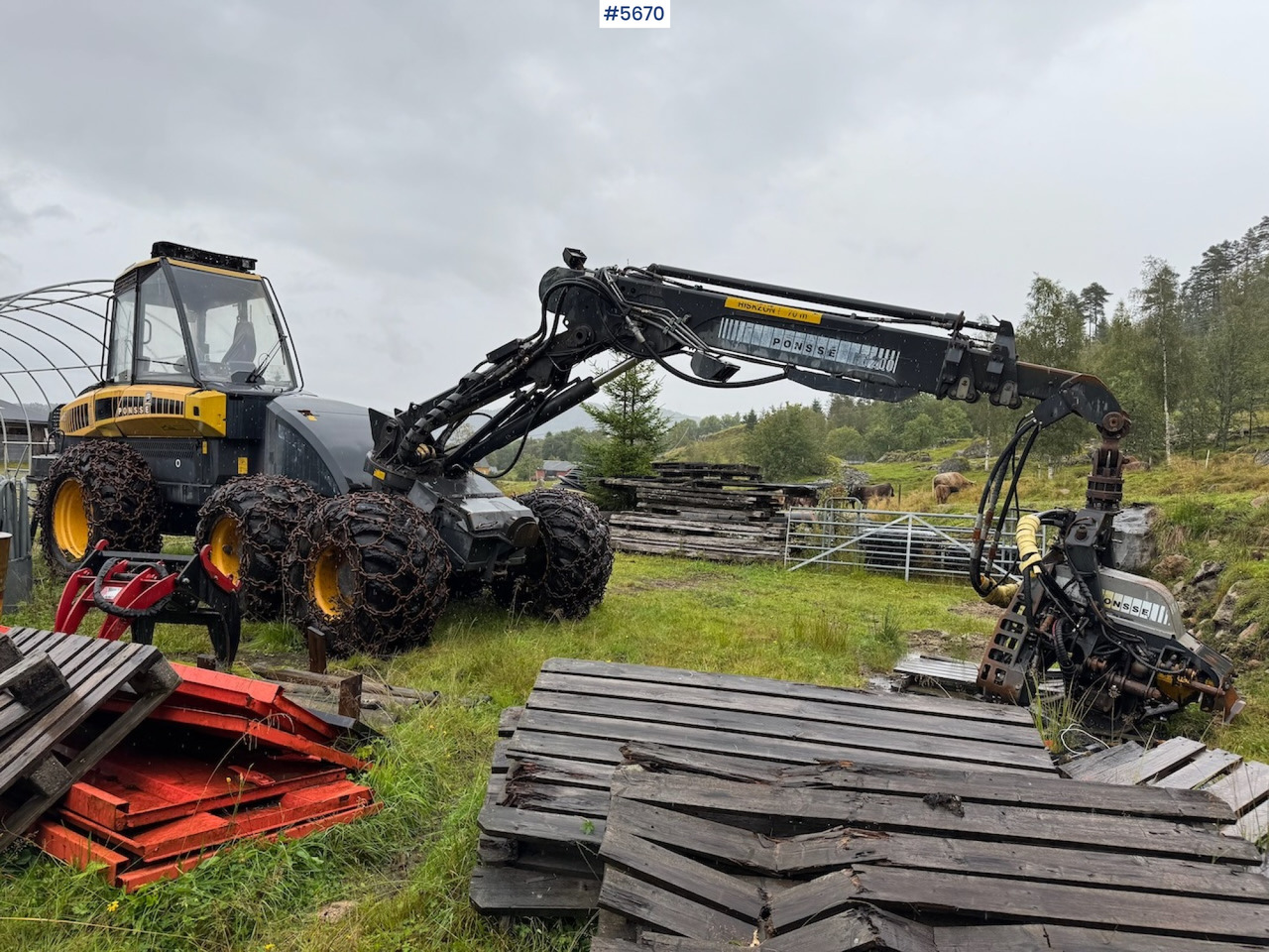 2004 Ponsse Ergo - Abatteuse: photos 3 2004 Ponsse Ergo - Abatteuse: photos 3