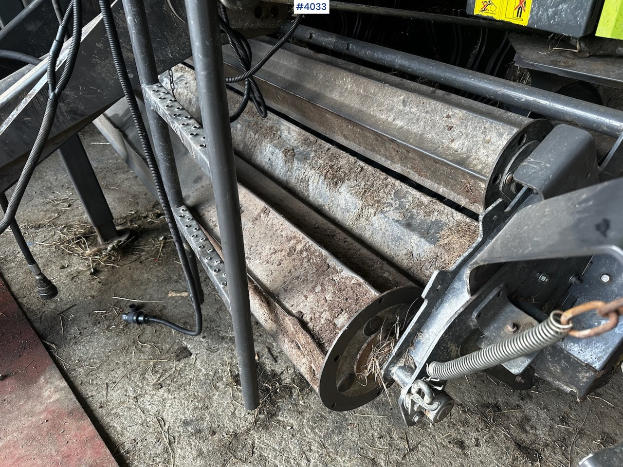 Matériel de fenaison 2008 Claas rollant 355 uniwrap round baler press: photos 18 Matériel de fenaison 2008 Claas rollant 355 uniwrap round baler press: photos 18