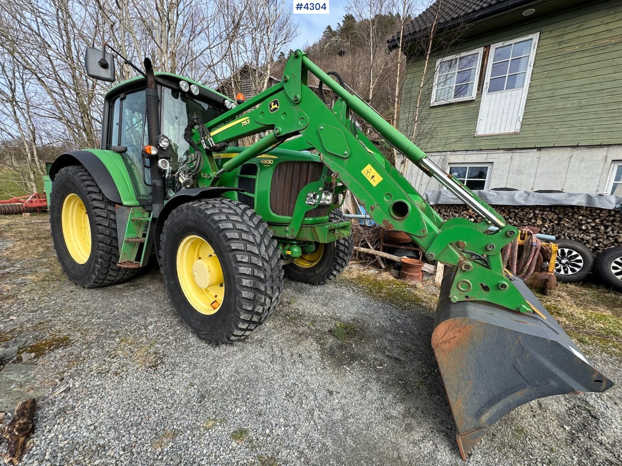 2009 John Deere 6930 Premium m/frontlaster - Tracteur agricole: photos 2 2009 John Deere 6930 Premium m/frontlaster - Tracteur agricole: photos 2
