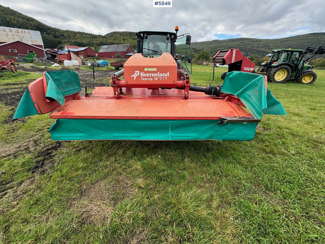 2010 Kverneland 3632FT frontslåmaskin. SE VIDEO! - Matériel de fenaison: photos 4 2010 Kverneland 3632FT frontslåmaskin. SE VIDEO! - Matériel de fenaison: photos 4