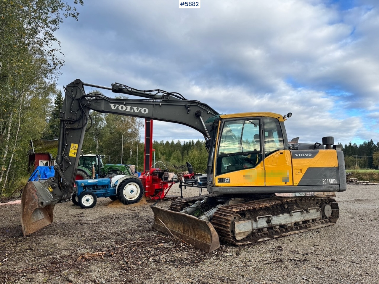 2013 Volvo EC140DL Crawler Excavator w/ Cleaning Bucket. - Pelle: photos 1 2013 Volvo EC140DL Crawler Excavator w/ Cleaning Bucket. - Pelle: photos 1