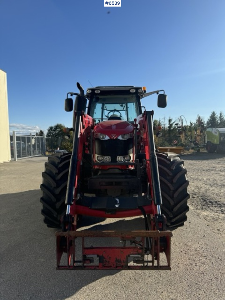 2014 Massey Ferguson MF7616 with loader and 3rd function! - Tracteur agricole: photos 5 2014 Massey Ferguson MF7616 with loader and 3rd function! - Tracteur agricole: photos 5