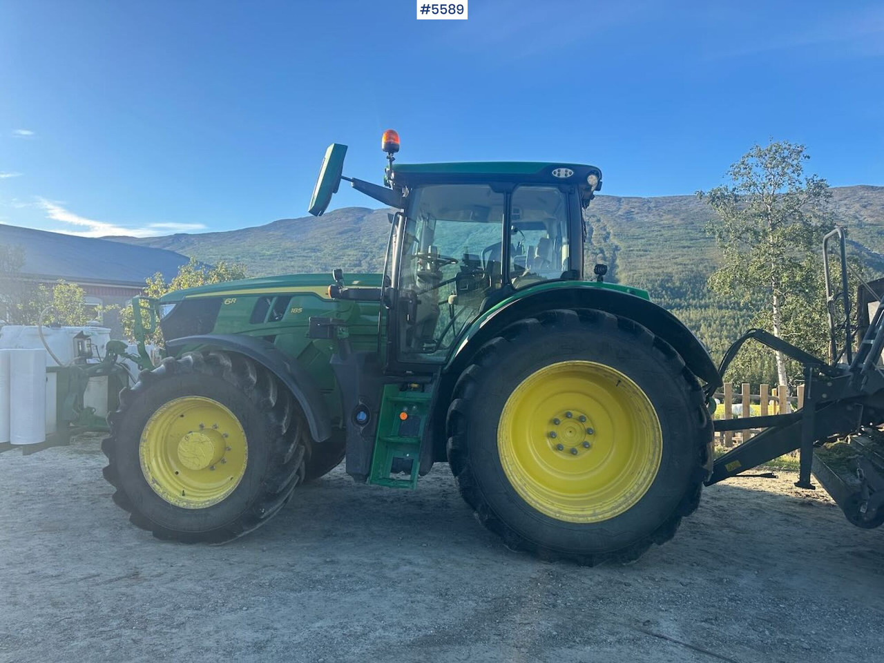 2024 John Deere 6R 185 4x4 tractor w/ front loader, GPS and winter tires. WATCH VIDEO - Tracteur agricole: photos 5 2024 John Deere 6R 185 4x4 tractor w/ front loader, GPS and winter tires. WATCH VIDEO - Tracteur agricole: photos 5