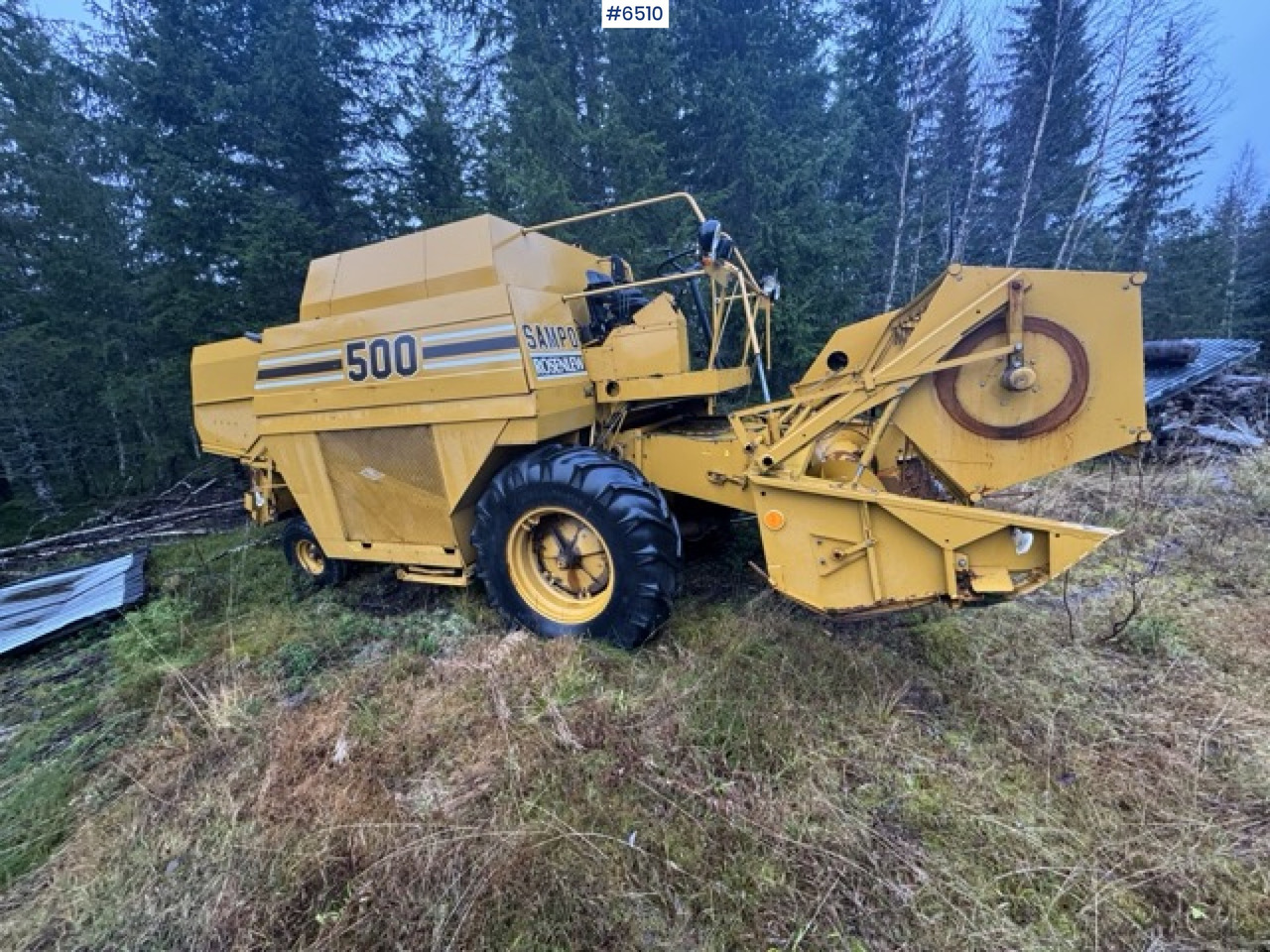 Approx. 1985 Sampo Rosenlew 500 combine harvester - Moissonneuse-batteuse: photos 3 Approx. 1985 Sampo Rosenlew 500 combine harvester - Moissonneuse-batteuse: photos 3