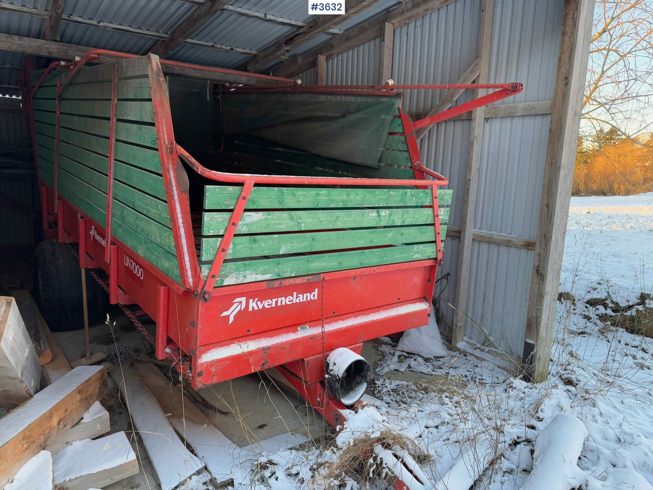 Kverneland UN7000 unloading trailer - Matériel de fenaison: photos 1 Kverneland UN7000 unloading trailer - Matériel de fenaison: photos 1