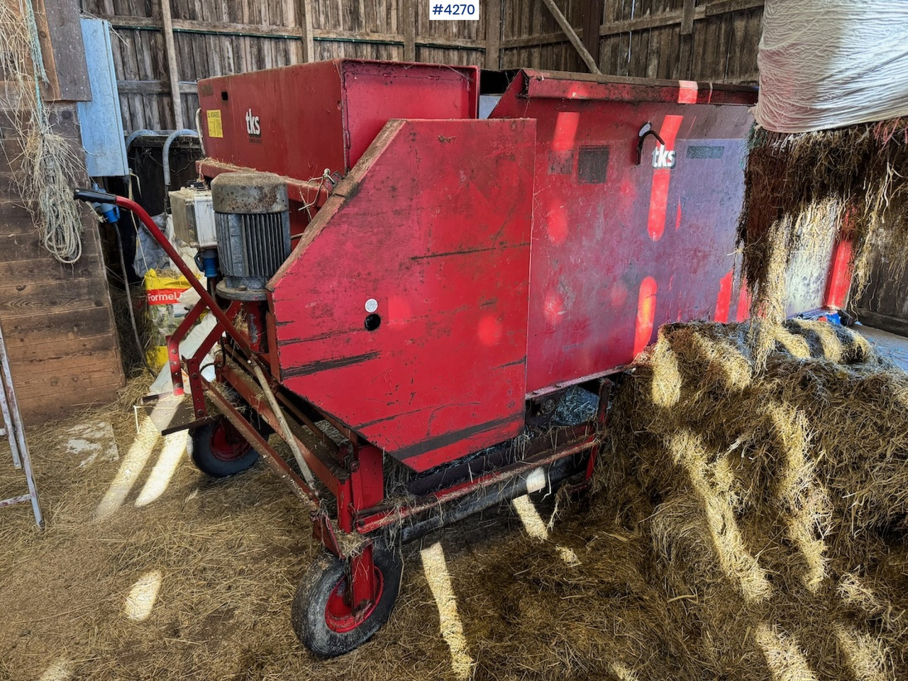 TKS V-130 Forage swather - Matériel d'élevage: photos 1 TKS V-130 Forage swather - Matériel d'élevage: photos 1