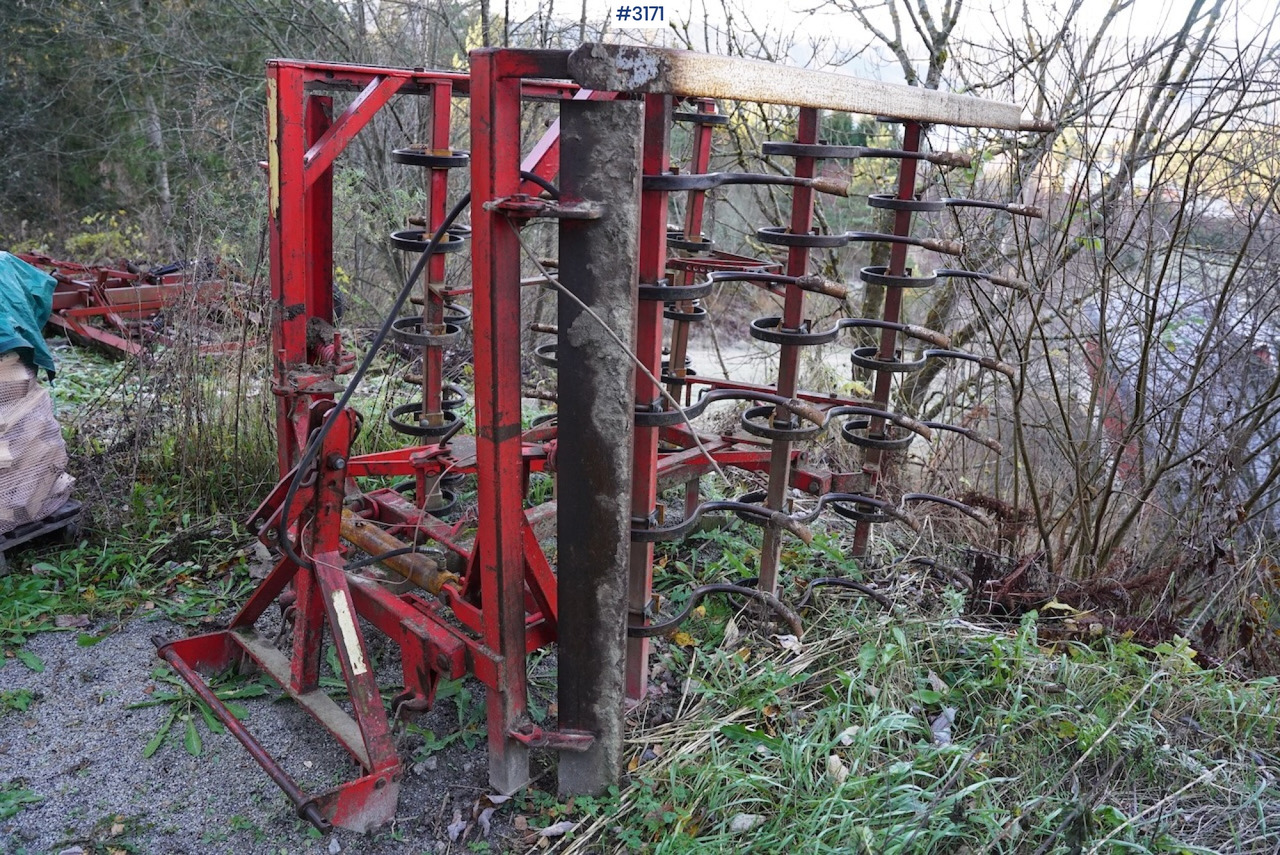 Väderstad harrow 3,4 M - Outils du sol: photos 3 Väderstad harrow 3,4 M - Outils du sol: photos 3