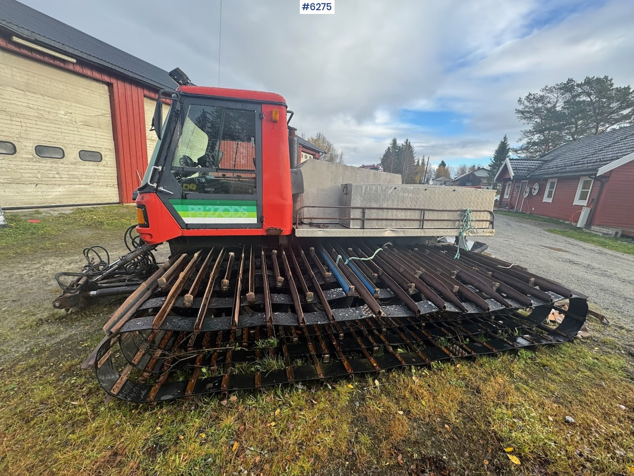 1985 Kässbohrer PB 270DS treadle machine w/ cutters and smoothing board - Véhicule de voirie/ Spécial: photos 5 1985 Kässbohrer PB 270DS treadle machine w/ cutters and smoothing board - Véhicule de voirie/ Spécial: photos 5