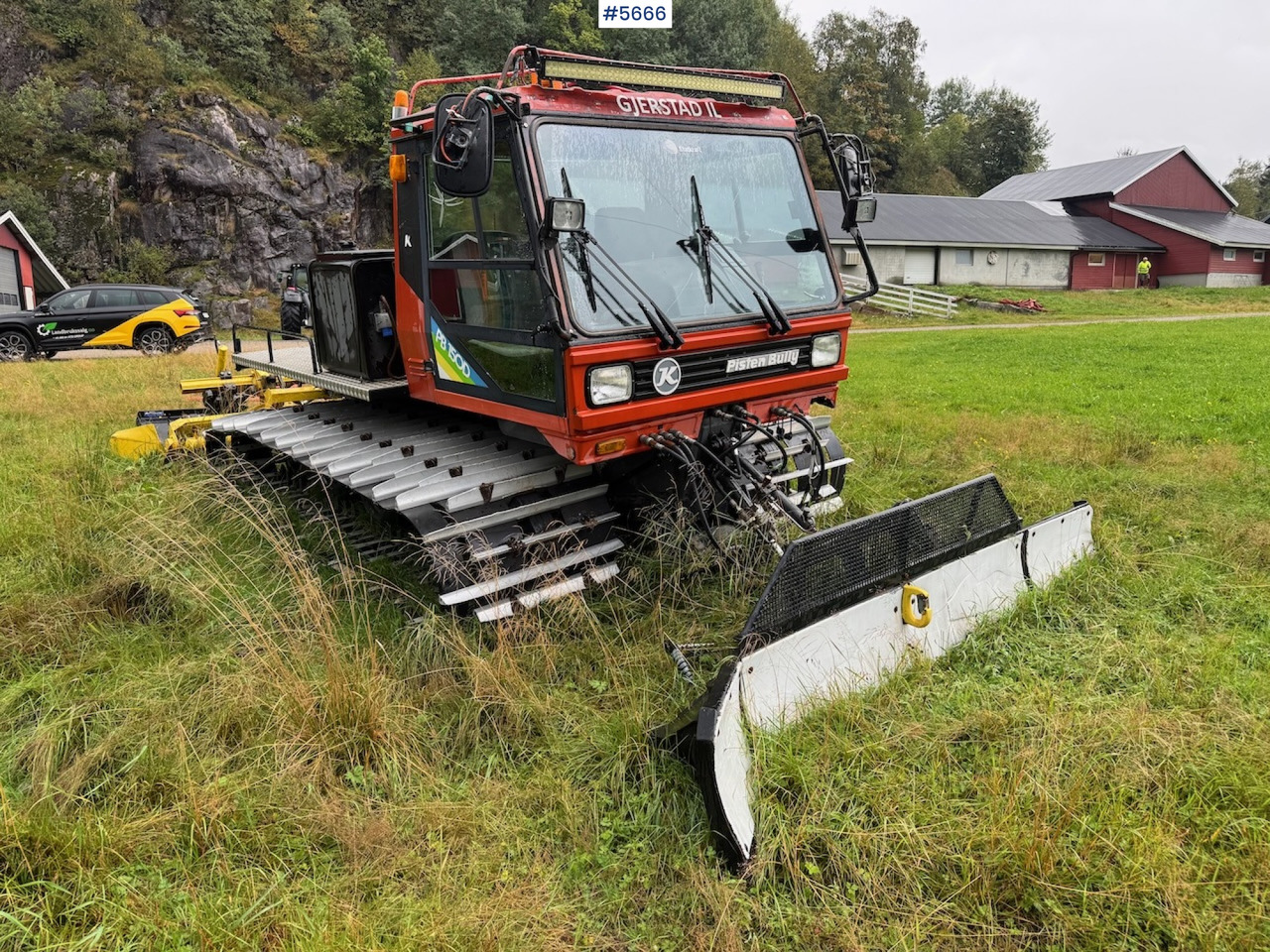 1994 Pisten Bully 150D w/ track layer and milling machine - Véhicule de voirie/ Spécial: photos 4 1994 Pisten Bully 150D w/ track layer and milling machine - Véhicule de voirie/ Spécial: photos 4