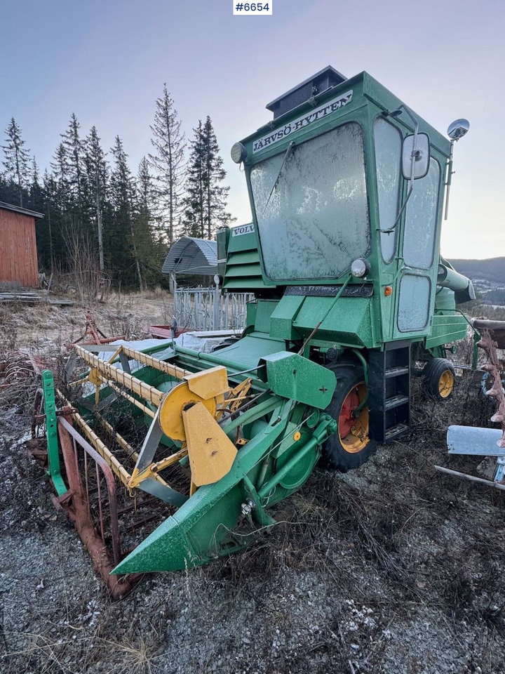 Volvo BM Active 800 Thresher - Moissonneuse-batteuse: photos 4 Volvo BM Active 800 Thresher - Moissonneuse-batteuse: photos 4