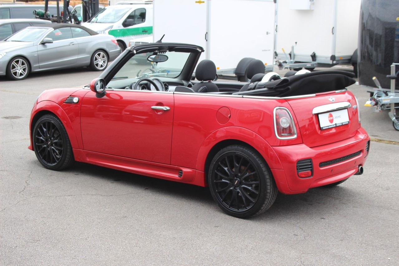 MINI COOPER Cabrio "Works Optik" Pepper 114tKM - Voiture: photos 4 MINI COOPER Cabrio "Works Optik" Pepper 114tKM - Voiture: photos 4