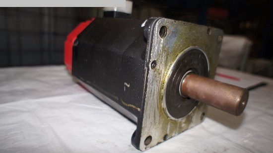 GE FANUC A06B-0317-B032#7000 - Pièces de rechange pour Machine-outil: photos 2 GE FANUC A06B-0317-B032#7000 - Pièces de rechange pour Machine-outil: photos 2