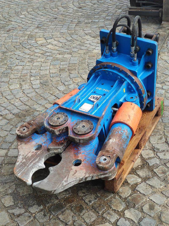 EMB CC700  - Cisaille de démolition: photos 1 EMB CC700  - Cisaille de démolition: photos 1