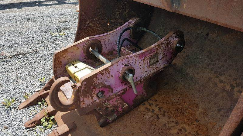 Winkelbauer Löffelpaket mit hydr. Schnellwechsler  - Godet pour pelle pour Engins de chantier: photos 2 Winkelbauer Löffelpaket mit hydr. Schnellwechsler  - Godet pour pelle pour Engins de chantier: photos 2