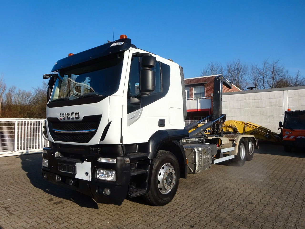 Iveco STRALIS 400 MEILLER Abroller Lift-Lenkachse 6x2 Iveco STRALIS 400 MEILLER Abroller Lift-Lenkachse 6x2 - Camion ampliroll: photos 2 Iveco STRALIS 400 MEILLER Abroller Lift-Lenkachse 6x2 Iveco STRALIS 400 MEILLER Abroller Lift-Lenkachse 6x2 - Camion ampliroll: photos 2